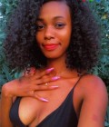 Dating Woman Madagascar to nosy be hell vill : Fabrinah, 24 years